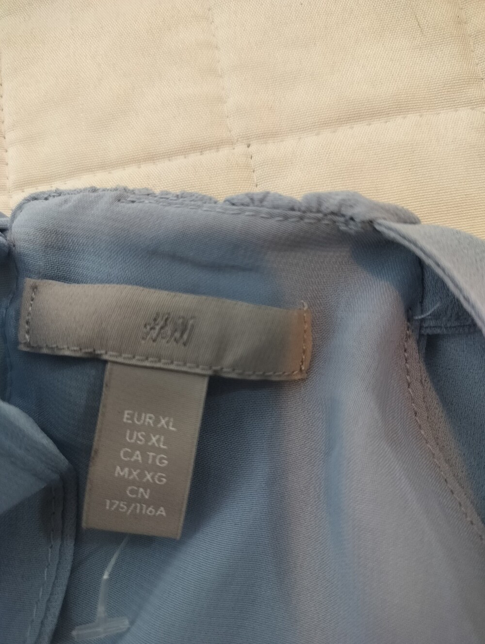 H&M Dusty Blue Pleated Halter Top - Picture 4 of 5
